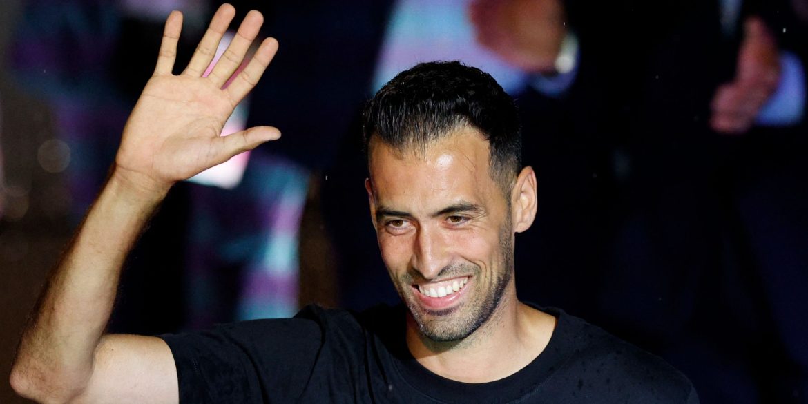 Leeds plot double January deal for exciting forward and ‘new Busquets’