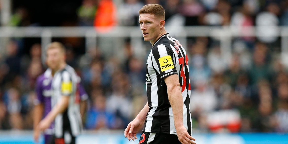 Howe must drop Anderson and unleash "phenomenal" Newcastle star