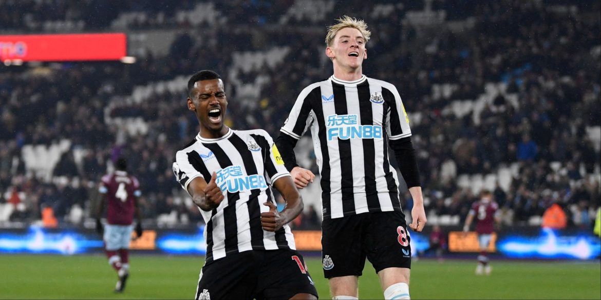 Gordon's new Isak: Howe exploring Newcastle move for £30m "target man"