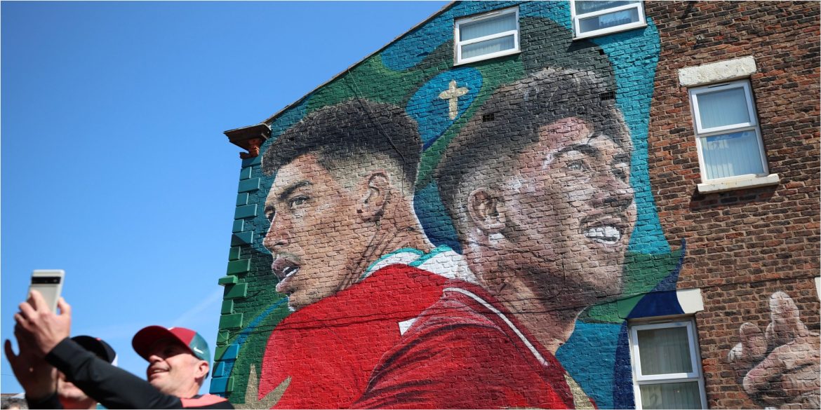 Slot's own Firmino: Liverpool could sign "one of the best CFs in the world"