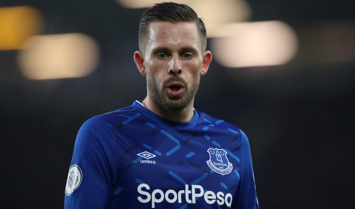 Everton fans hammer Gylfi Sigurdsson